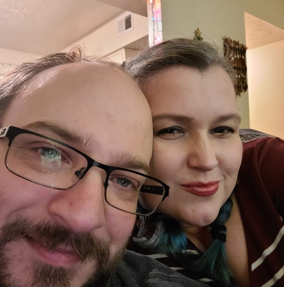 Meet your Posher, Sarah - Picture 1 of 1